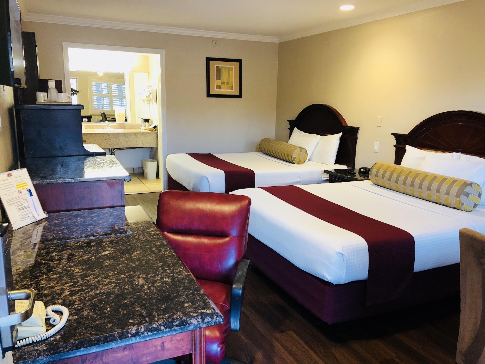 Hotel Dynasty 2*