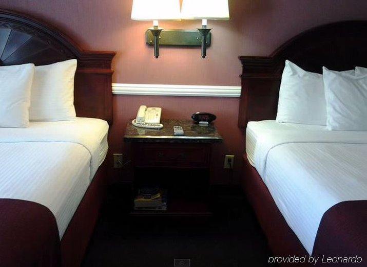 Hotel Dynasty Riverside